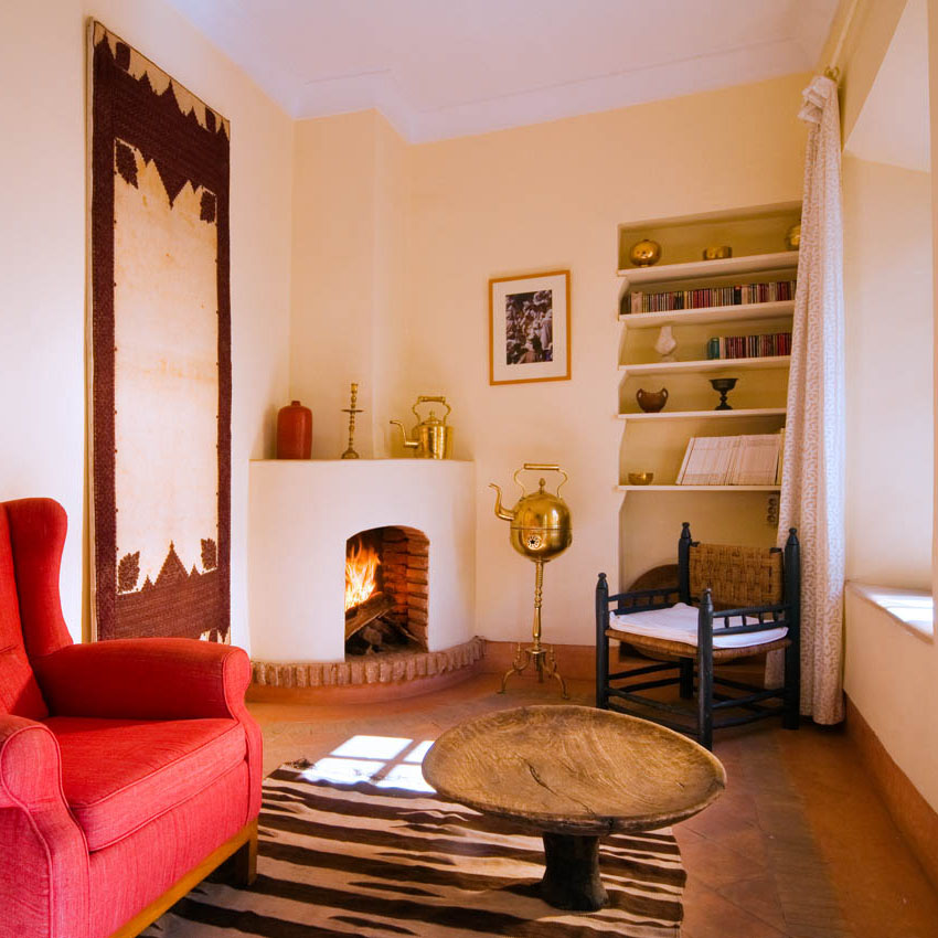 Salon avec cheminée